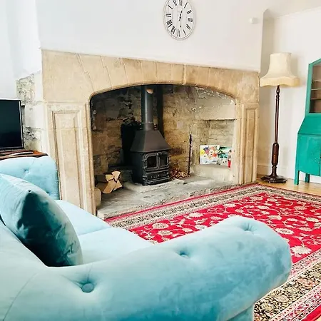 Ghyll House - *